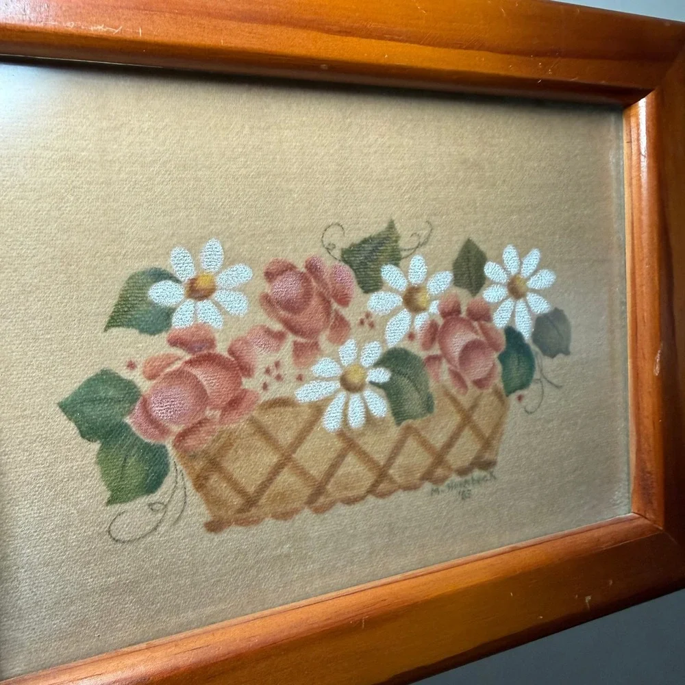 N/A charming vintage
